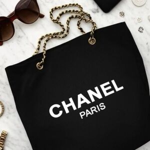 Chanel Tote Bag